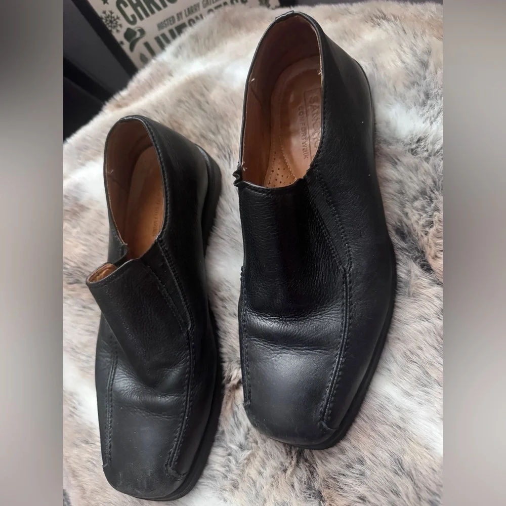 Sandro elegant black
